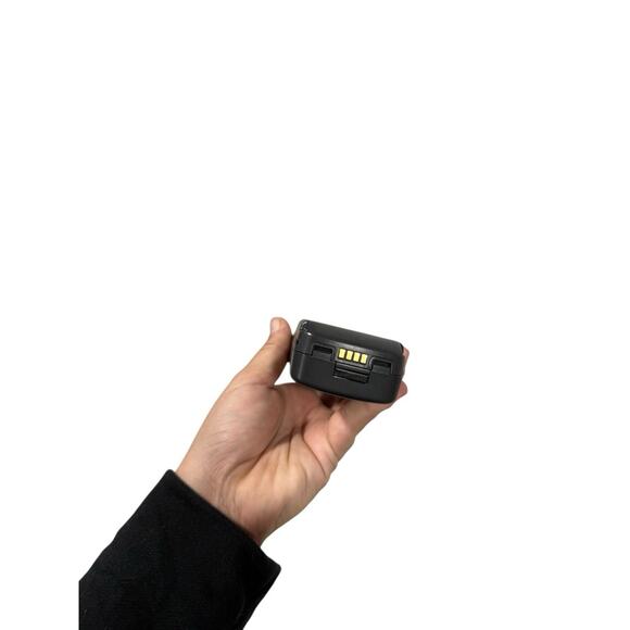 Uniden PCD2000 Vintage Cell Phone For Parts Display Prop Movie Show - Picture 3 of 5